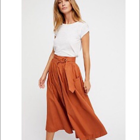 ❗️SOLD❗️Free People Sunset MIDI Skirt - Picture 1 of 2